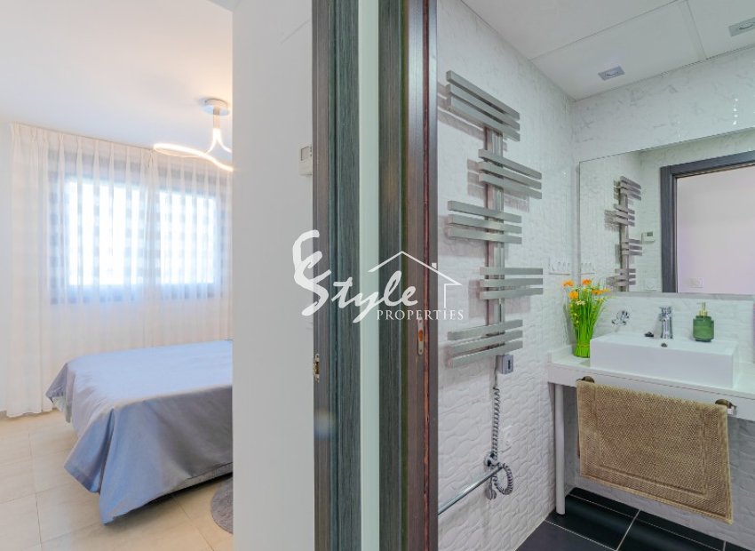 Resale - Apartamento - Punta Prima