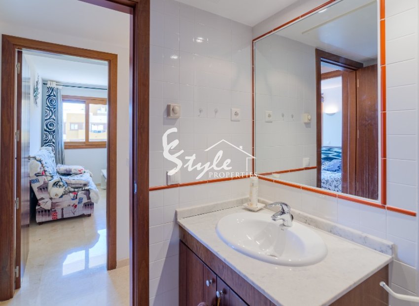 Resale - Apartamento - Punta Prima