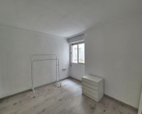 Resale - Apartamento - Punta Prima