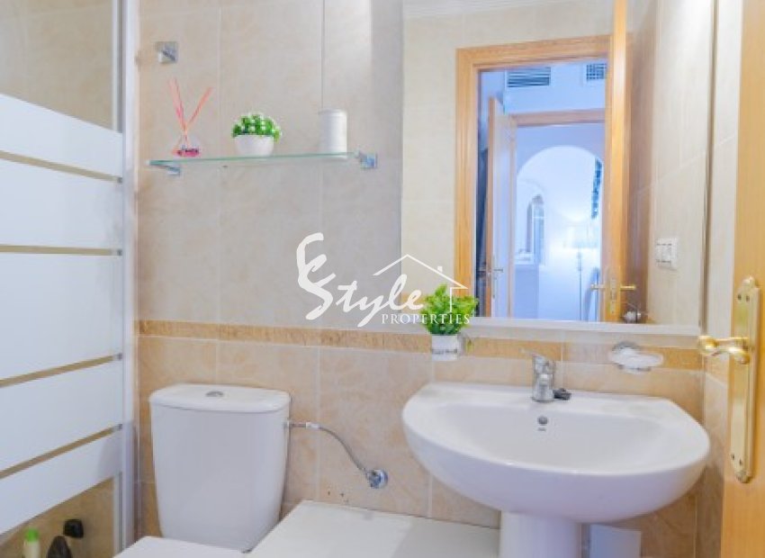 Resale - Apartamento - Punta Prima