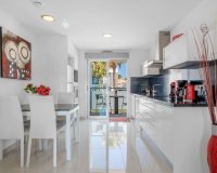 Resale - Apartamento - Punta Prima