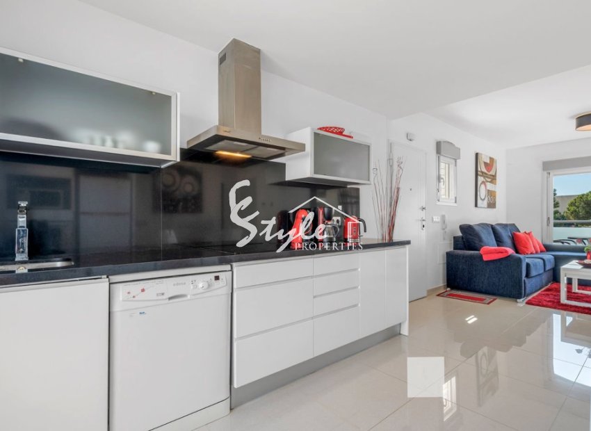 Resale - Apartamento - Punta Prima