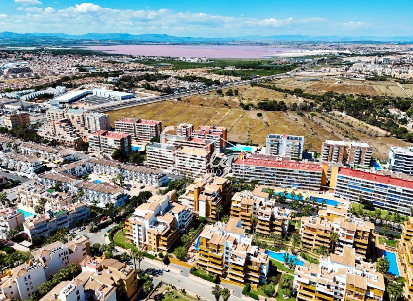 Resale - Apartamento - Punta Prima