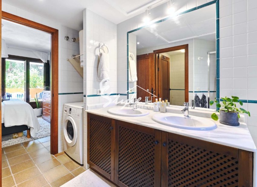 Resale - Apartamento - Punta Prima