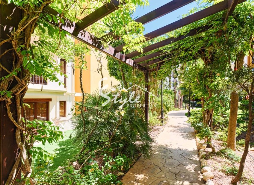 Resale - Apartamento - Punta Prima