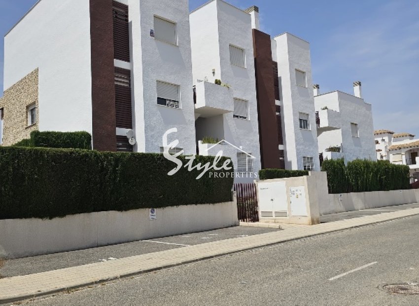 Resale - Apartamento - Punta Prima