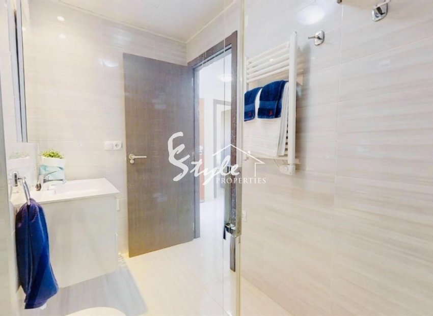 Resale - Apartamento - Punta Prima