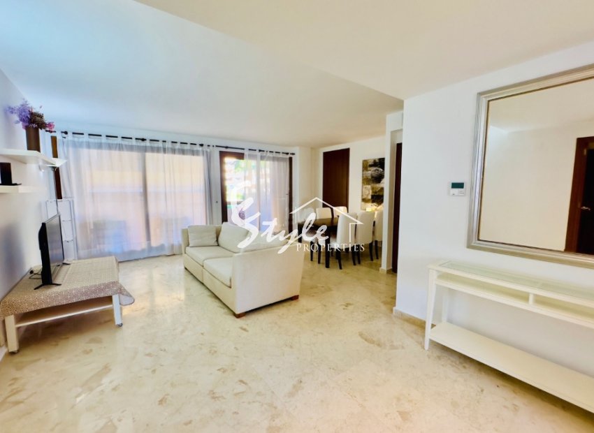 Resale - Apartamento - Punta Prima