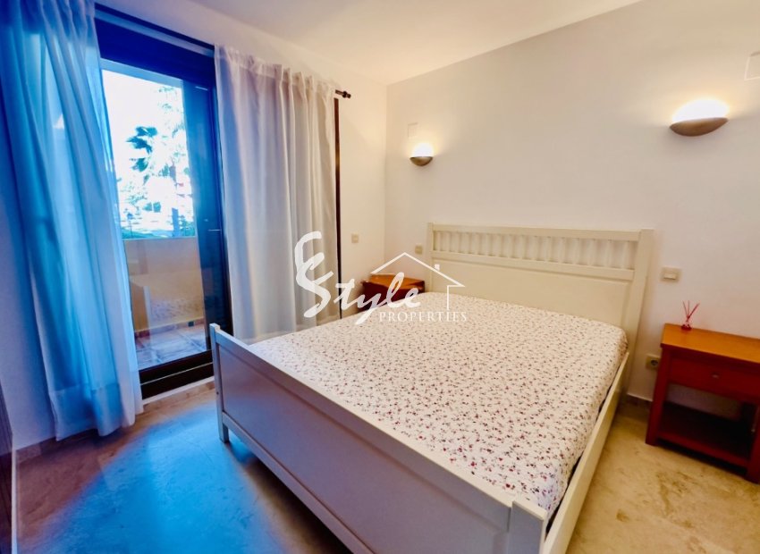 Resale - Apartamento - Punta Prima