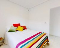 Resale - Apartamento - Punta Prima