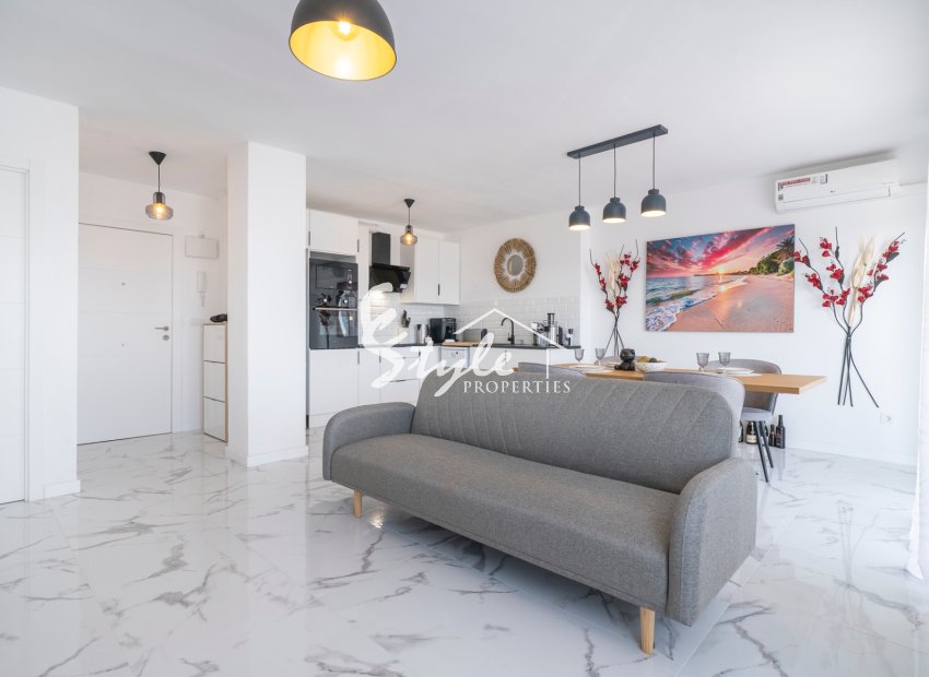 Resale - Apartamento - Punta Prima