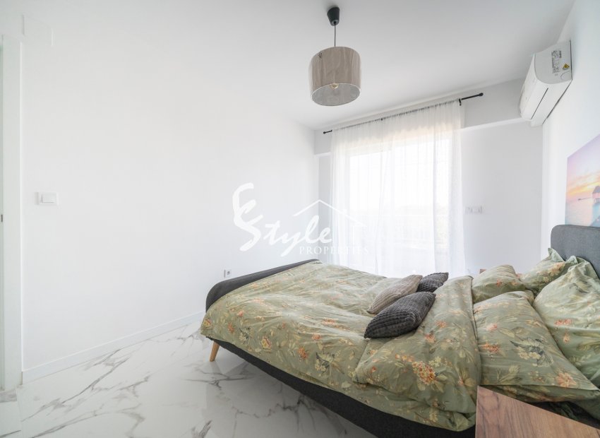 Resale - Apartamento - Punta Prima