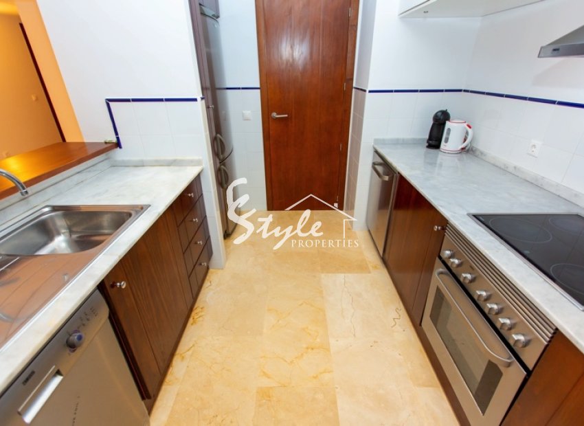 Resale - Apartamento - Punta Prima