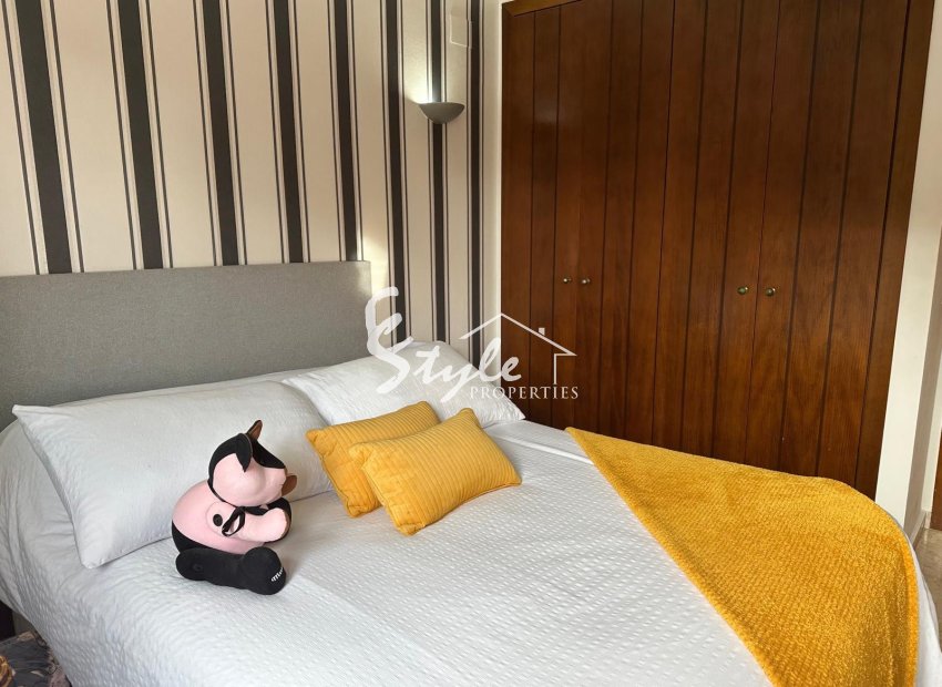 Resale - Apartamento - Punta Prima