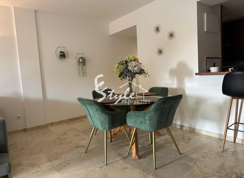 Resale - Apartamento - Punta Prima