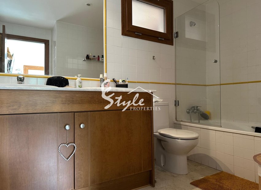 Resale - Apartamento - Punta Prima