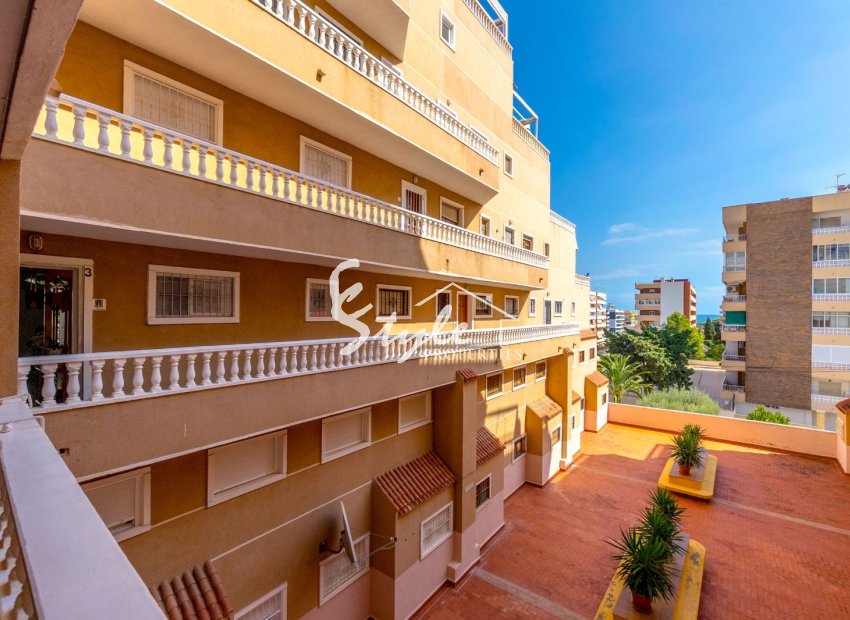 Resale - Apartamento - Punta Prima