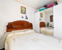 Resale - Apartamento - Punta Prima