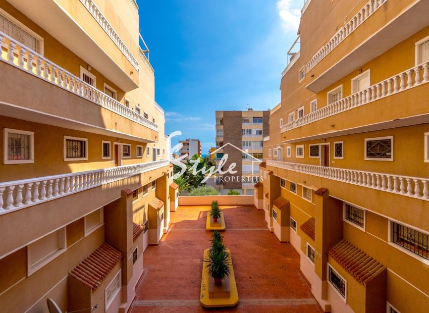 Resale - Apartamento - Punta Prima