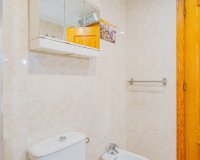 Resale - Apartamento - Punta Prima