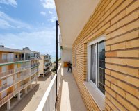 Resale - Apartamento - Punta Prima