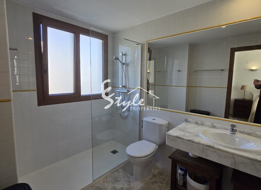 Resale - Apartamento - Punta Prima