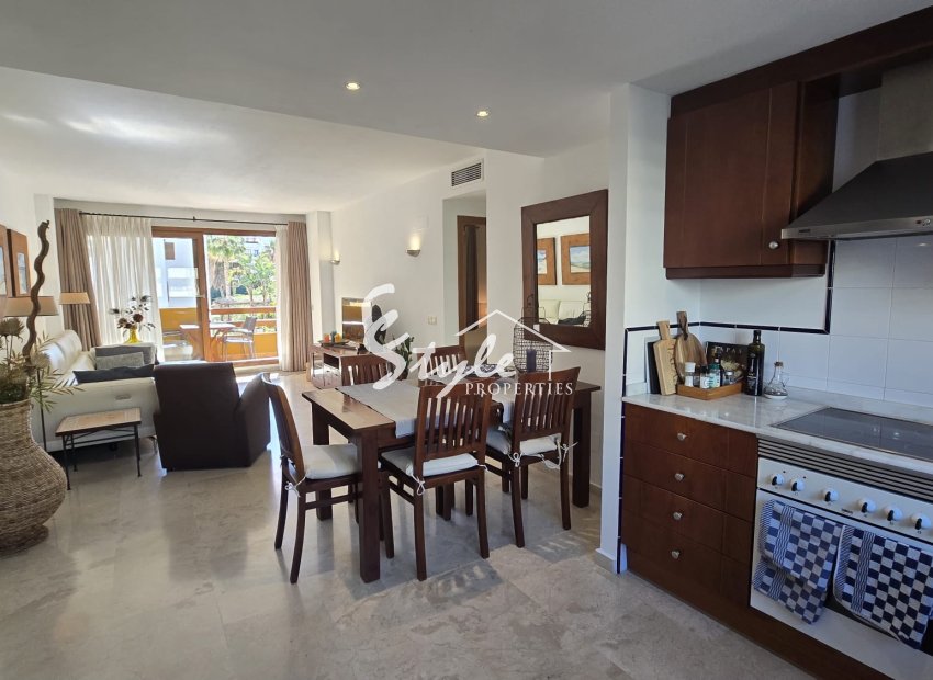 Resale - Apartamento - Punta Prima