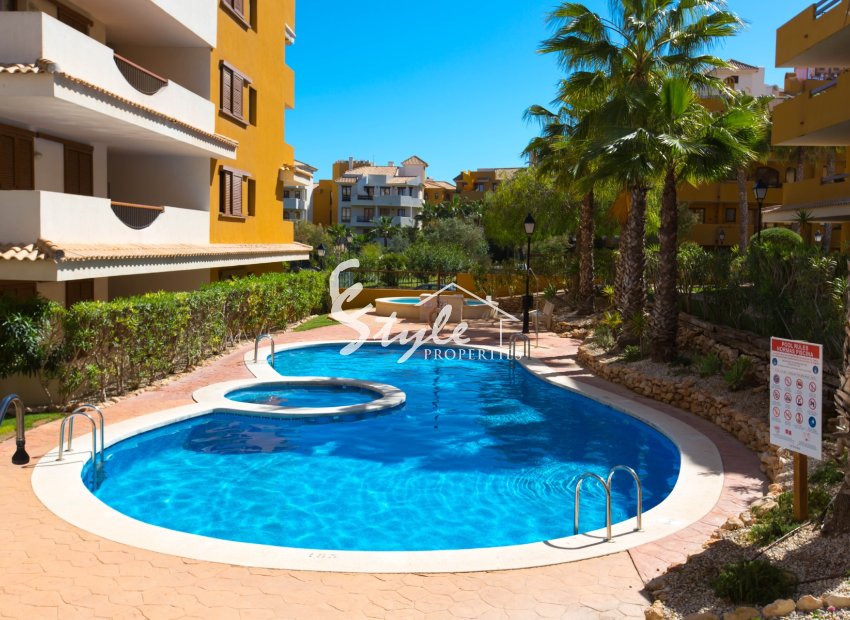 Resale - Apartamento - Punta Prima