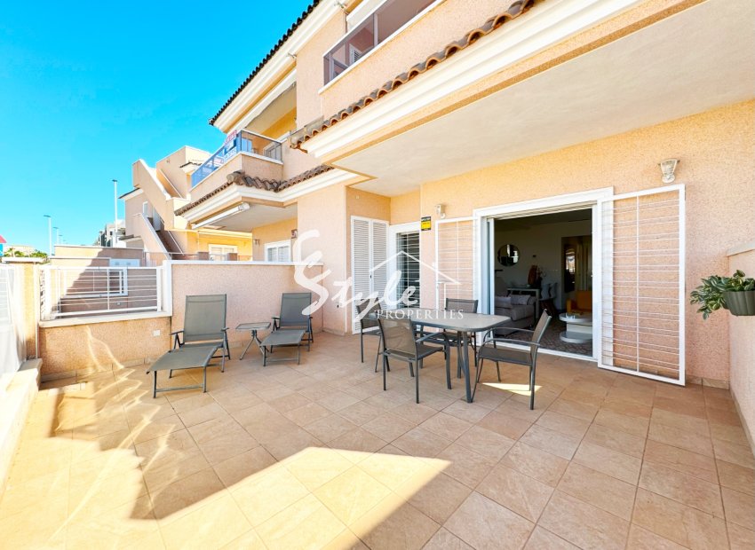 Resale - Apartamento - Punta Prima