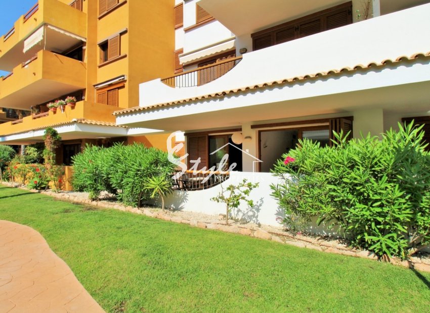 Resale - Apartamento - Punta Prima