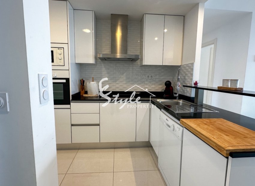 Resale - Apartamento - Punta Prima