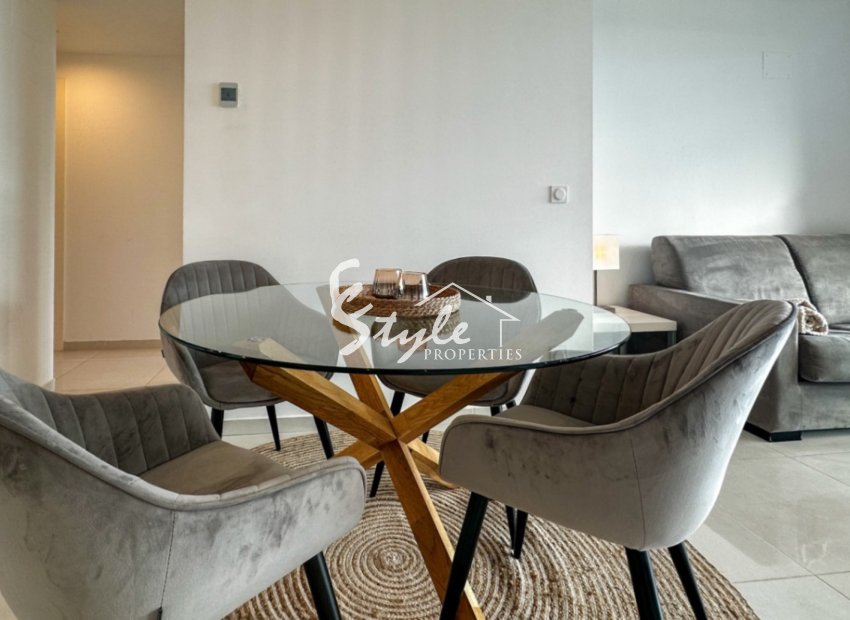 Resale - Apartamento - Punta Prima