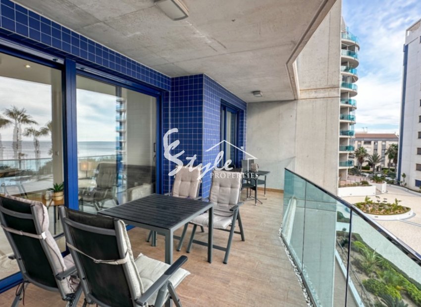 Resale - Apartamento - Punta Prima