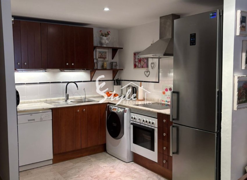 Resale - Apartamento - Punta Prima