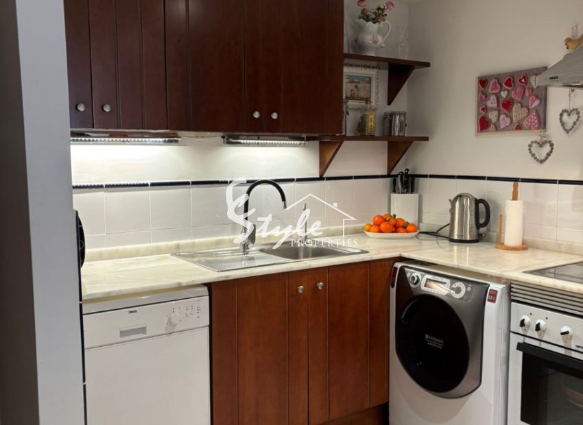 Resale - Apartamento - Punta Prima