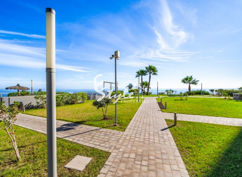 Resale - Apartamento - Punta Prima