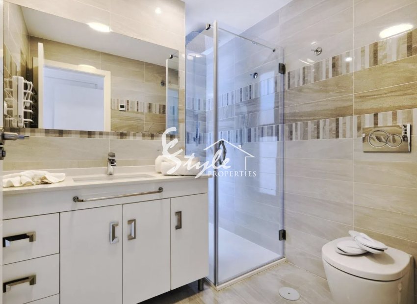 Resale - Apartamento - Punta Prima