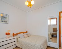 Resale - Apartamento - Punta Prima