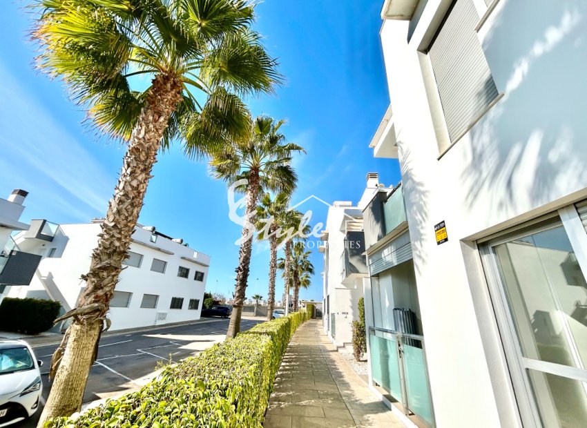 Resale - Apartamento - Punta Prima
