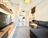 Resale - Apartamento - Punta Prima