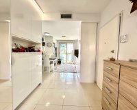 Resale - Apartamento - Punta Prima