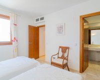 Resale - Apartamento - Punta Prima