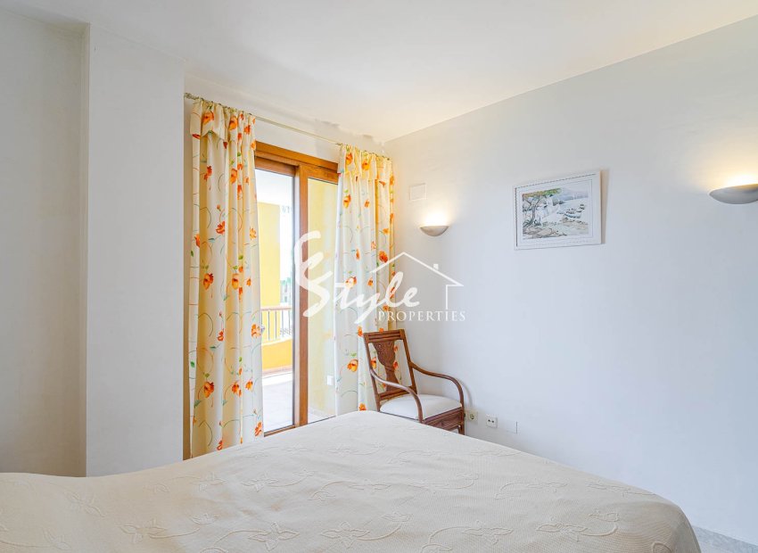 Resale - Apartamento - Punta Prima