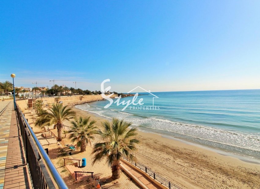 Resale - Apartamento - Punta Prima