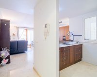 Resale - Apartamento - Punta Prima