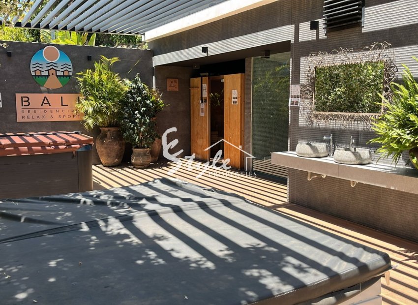 Resale - Apartamento - Punta Prima