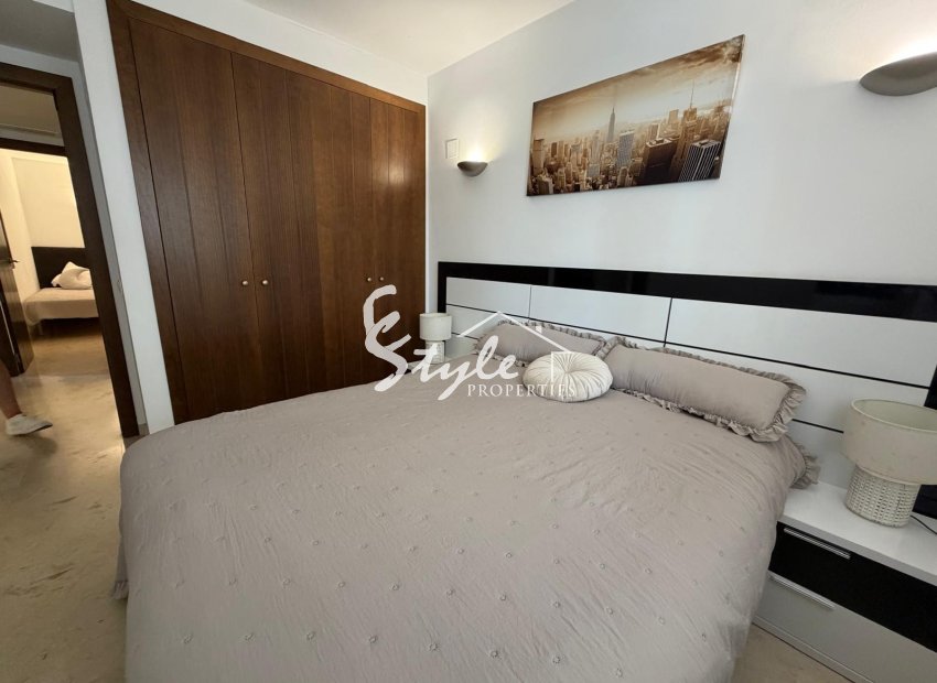 Resale - Apartamento - Punta Prima