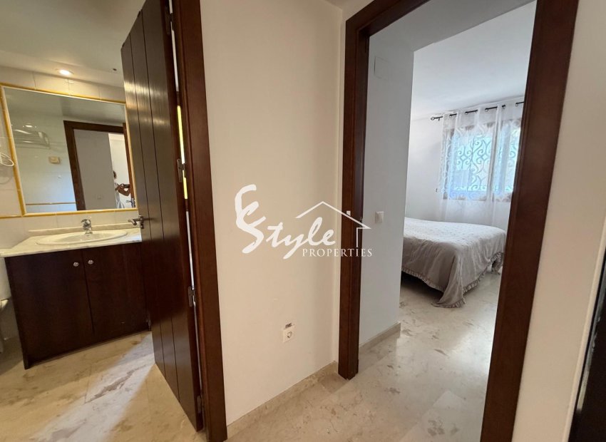 Resale - Apartamento - Punta Prima