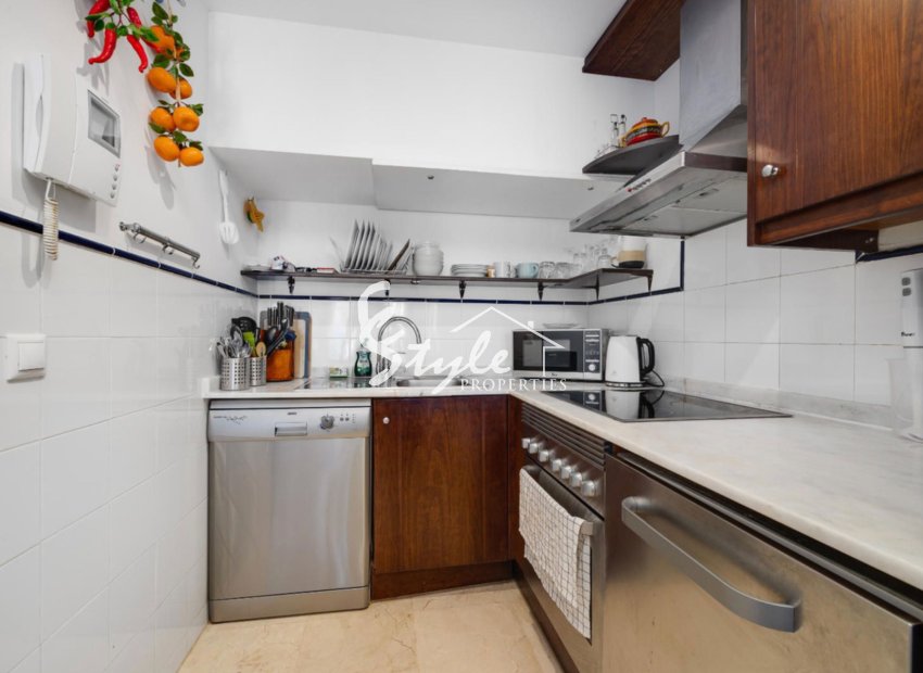 Resale - Apartamento - Punta Prima