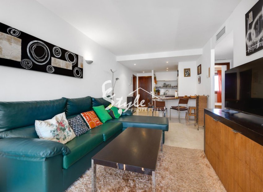 Resale - Apartamento - Punta Prima